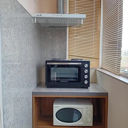 Floor Two Bedroom In Апартамент