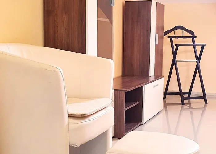 Floor Two Bedroom In *